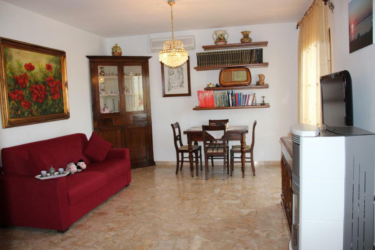Le Coccole Del Trasimeno Guest House Tuoro sul Trasimeno Exterior photo